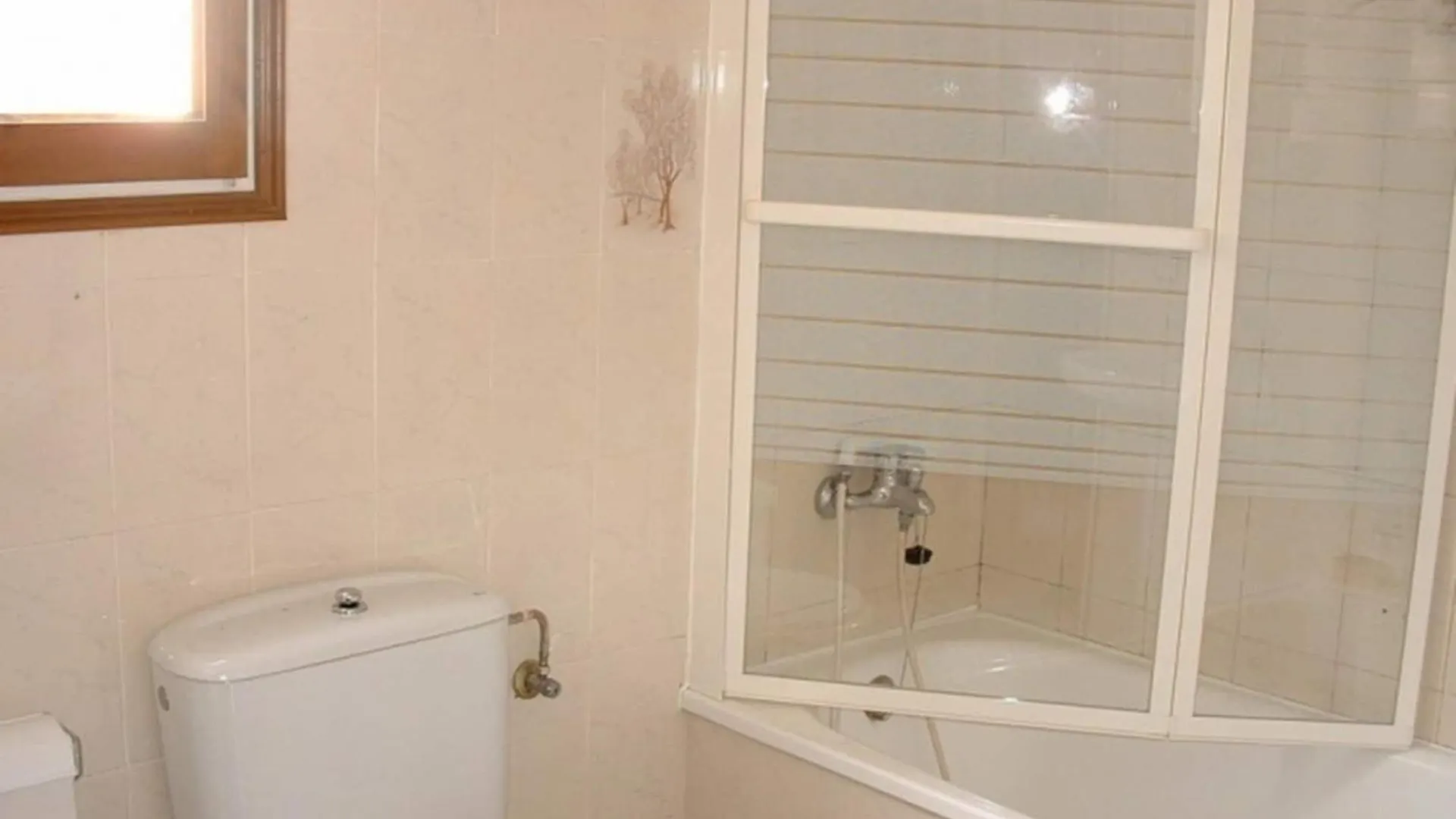 Apartment At Lescala Near Cala Montgo L'Escala Spain