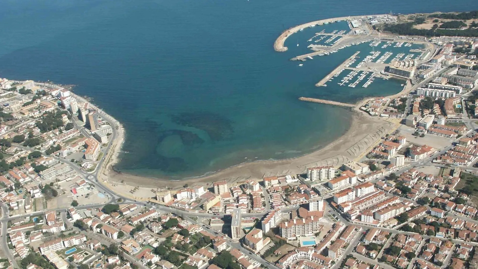 Holiday home Apartment At Lescala Near Cala Montgo L'Escala